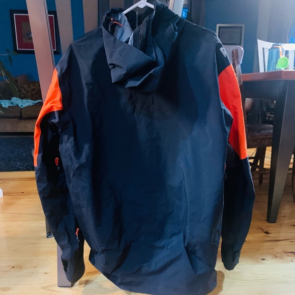 Highline Shell Pro 3L GORE-TEX® Snow Jacket - Picture 2 of 6